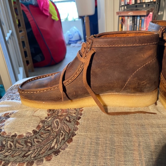 New pair of Clarks Wallabees size 10 main image 6